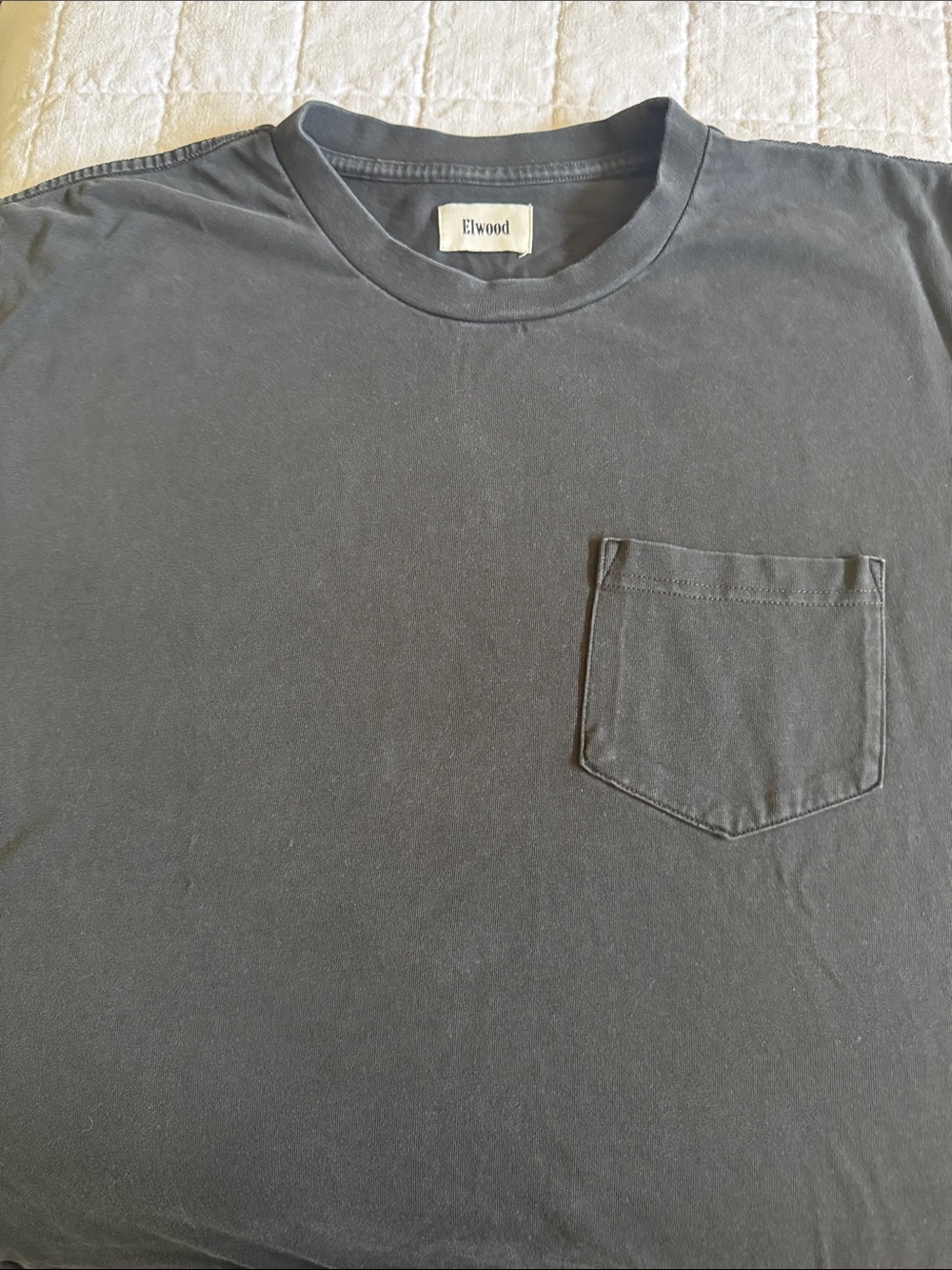 Elwood Men's Black Crew Neck Pocket T-Shirt